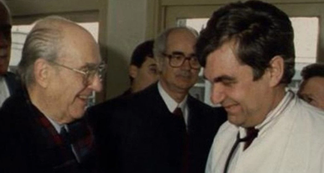 Κρεμαστινός για Παπανδρέου: Με πίεζαν να τον βγάλω ανίκανο – Ακυβέρνητη η χώρα για έναν μήνα